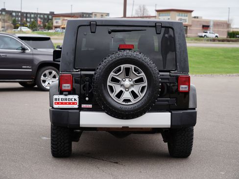 Used 2012 Jeep Wrangler Sahara w/ Dual Top Group image 4