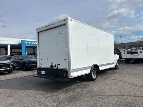 New 2026 Chevrolet Express 4500 w/ Power Convenience Package RWD image 3