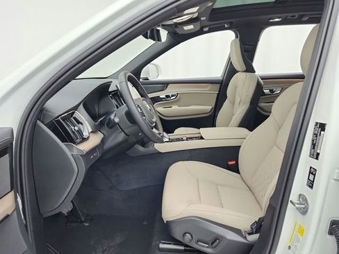 New 2026 Volvo XC90 T8 Plus image 29