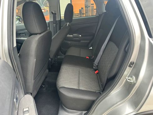 Used 2021 Mitsubishi Outlander Sport ES AWD/4WD image 11