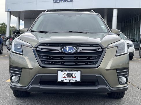 Used 2022 Subaru Forester Limited w/ Popular Package #2 AWD/4WD image 16