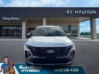 Certified 2025 Hyundai Tucson SE AWD/4WD video 3