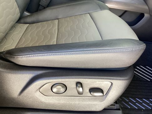 Used 2023 Chevrolet Silverado 1500 ZR2 w/ ZR2 Bison Edition AWD/4WD image 21