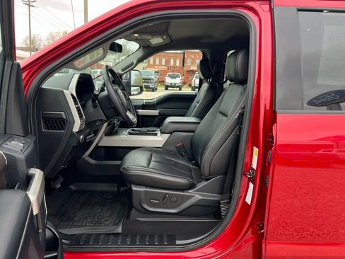 Used 2020 Ford F250 Lariat w/ Chrome Package image 14