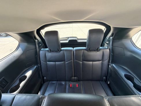 Used 2020 Nissan Pathfinder SL AWD/4WD image 12