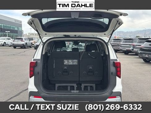 Used 2026 Kia Carnival LXS FWD image 8