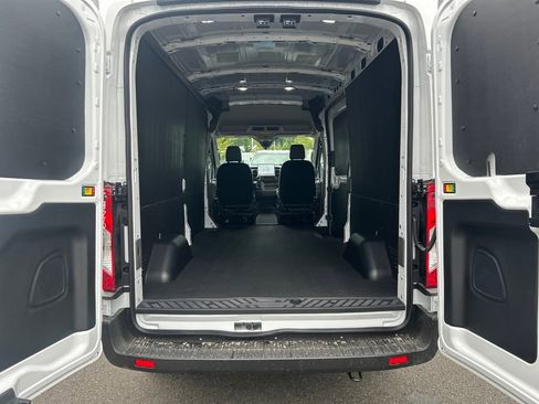 New 2025 Ford Transit 250 148 Medium Roof w/ Load Area Protection Package RWD image 30