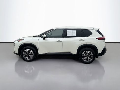Used 2021 Nissan Rogue SV image 8
