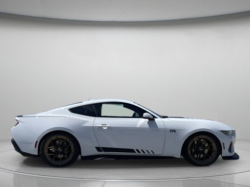 New 2026 Ford Mustang GT Premium w/ GT Performance Package image 2