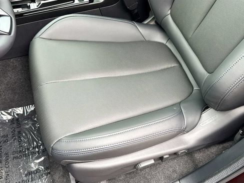 New 2026 Subaru Forester Premium AWD/4WD image 18