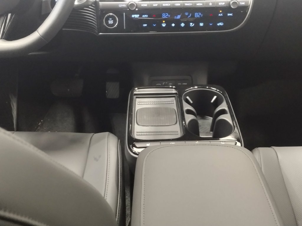 New 2027 Hyundai Ioniq 5 SEL AWD/4WD image 35