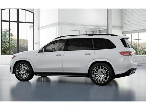 New 2026 Mercedes-Benz GLS 450 4MATIC image 32
