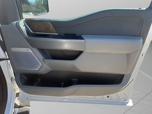 Used 2023 Ford F150 Lariat image 13