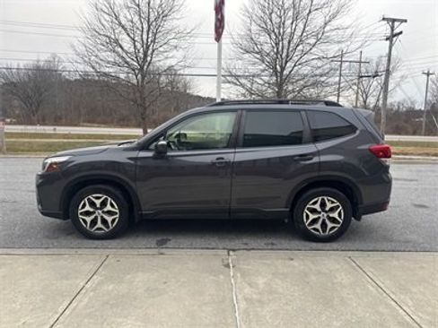 Used 2021 Subaru Forester Premium image 42