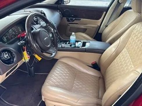 Used 2016 Jaguar XJ L Portfolio RWD image 4