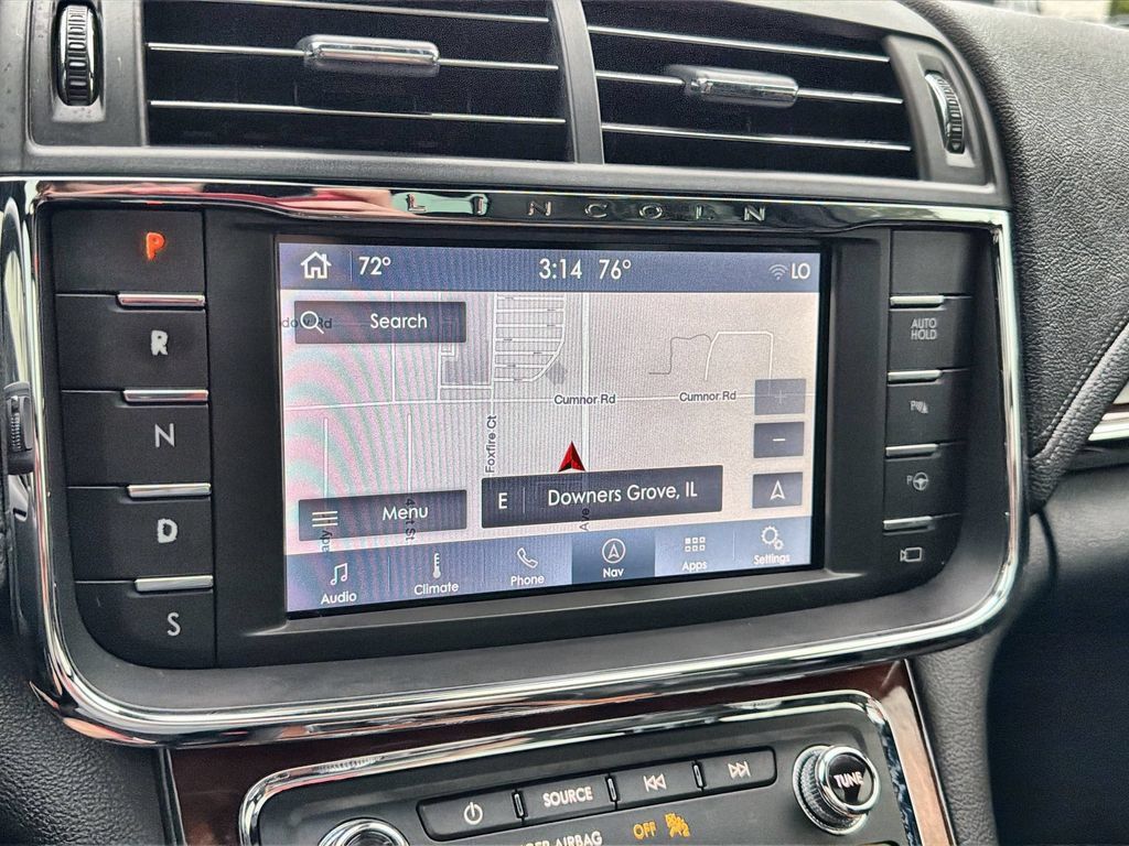 Used 2020 Lincoln Continental Reserve FWD image 20