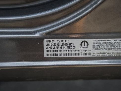 Used 2026 RAM 2500 Laramie AWD/4WD image 53