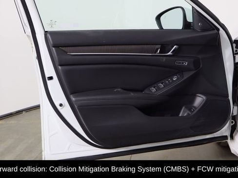 Used 2019 Honda Accord EX-L image 11