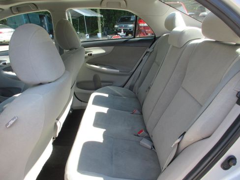 Used 2012 Toyota Corolla LE w/ Premium Pkg FWD image 16