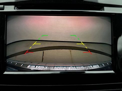 Used 2022 Nissan Rogue Sport SV image 10