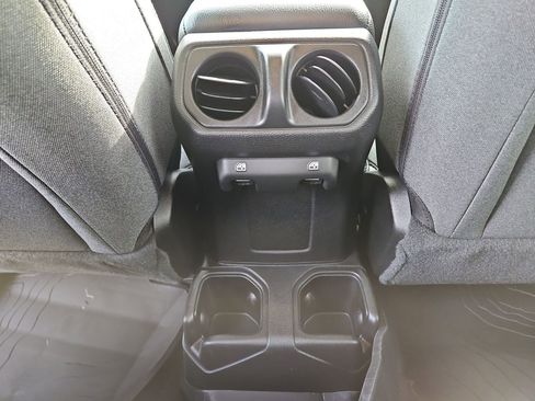 New 2026 Jeep Gladiator Sport image 15