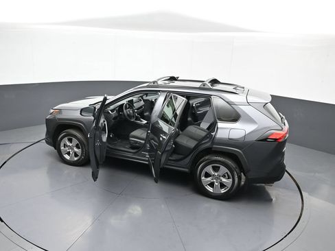 Used 2023 Toyota RAV4 XLE AWD/4WD image 42