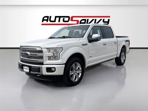Used 2015 Ford F150 Platinum w/ Equipment Group 701A Luxury image 3