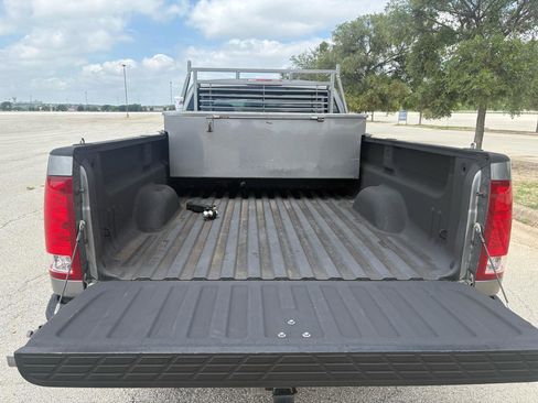 Used 2008 GMC Sierra 1500 SLE w/ Power Pack Plus AWD/4WD image 44