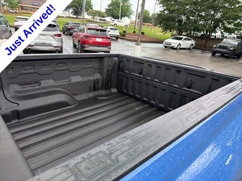 Used 2025 Chevrolet Colorado ZR2 AWD/4WD image 12