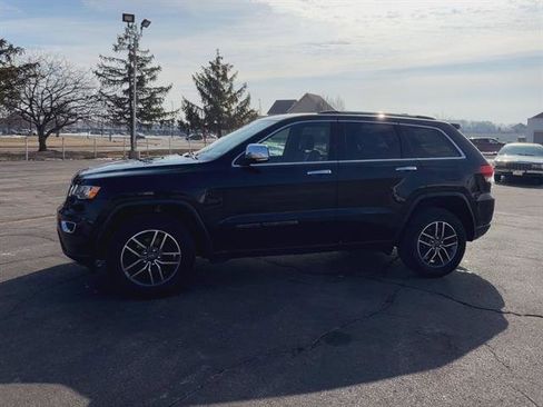 Used 2019 Jeep Grand Cherokee Limited image 28