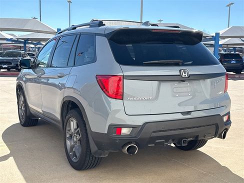 Used 2023 Honda Passport EX-L image 8