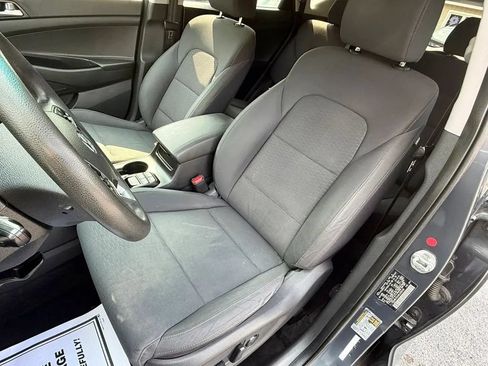 Used 2020 Hyundai Tucson Value AWD/4WD image 11
