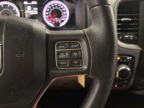 Used 2017 RAM 1500 Express AWD/4WD image 17