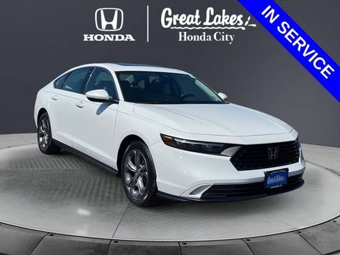 Used 2024 Honda Accord EX image 1
