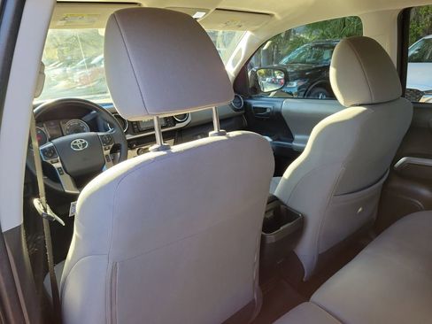 Used 2019 Toyota Tacoma SR5 image 14