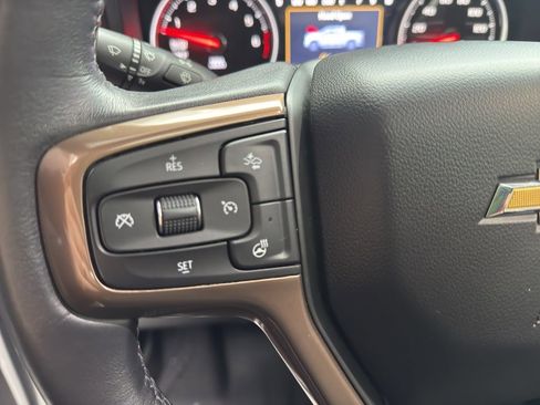 Used 2021 Chevrolet Silverado 1500 High Country w/ Technology Package image 19