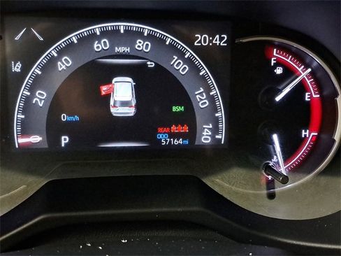 Used 2020 Toyota RAV4 Adventure image 2