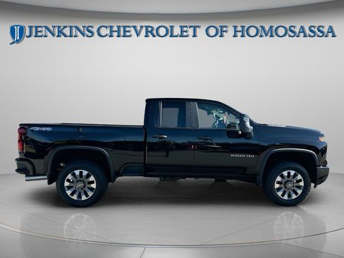 New 2026 Chevrolet Silverado 2500 Custom w/ Custom Value Package AWD/4WD image 1