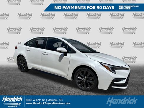Used 2023 Toyota Corolla XSE FWD image 1
