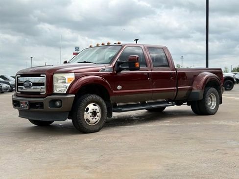 Used 2016 Ford F350 King Ranch image 4
