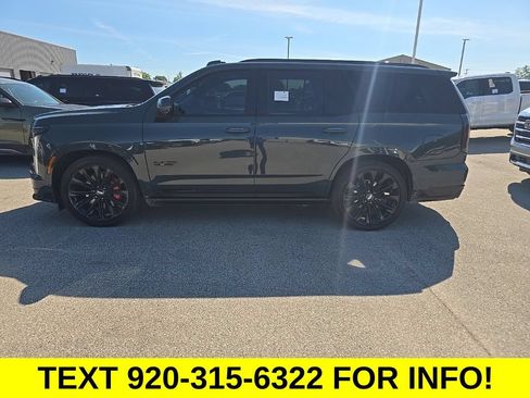 Used 2026 Cadillac Escalade V AWD/4WD image 3
