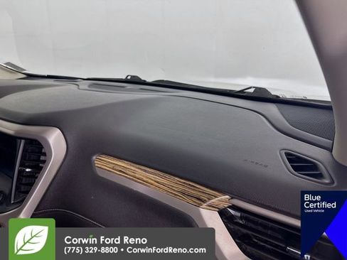 Used 2019 GMC Acadia Denali w/ Technology Package AWD/4WD image 37
