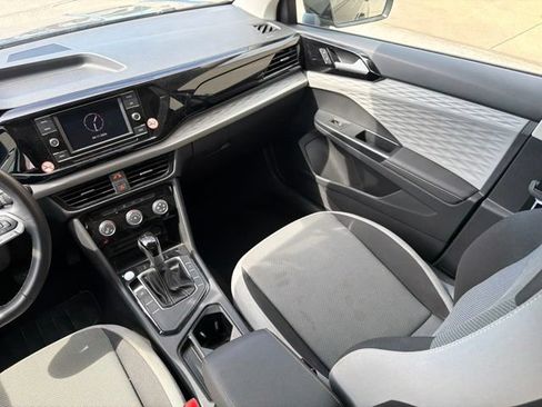 Used 2024 Volkswagen Taos S FWD image 18