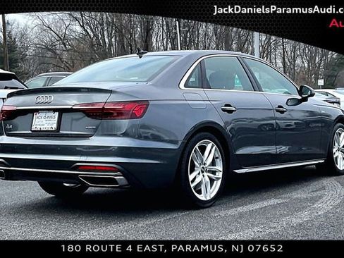 Used 2022 Audi A4 2.0T Premium Plus w/ Premium Plus Package image 2