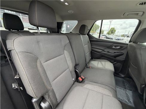 Used 2020 Chevrolet Traverse LS FWD image 28
