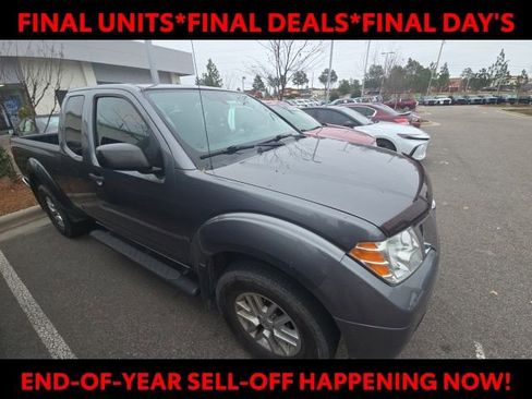 Used 2019 Nissan Frontier SV w/ Value Truck Package image 9