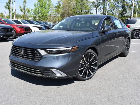 New 2026 Honda Accord Touring image 5
