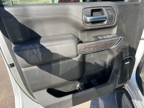 Used 2022 Chevrolet Silverado 2500 LTZ w/ LTZ Plus Package AWD/4WD image 20