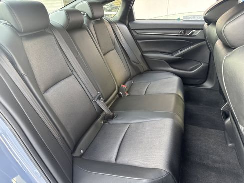 Used 2022 Honda Accord Sport image 10