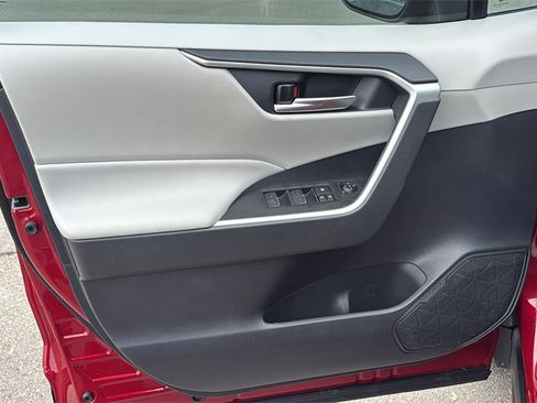New 2025 Toyota RAV4 XLE Premium image 18